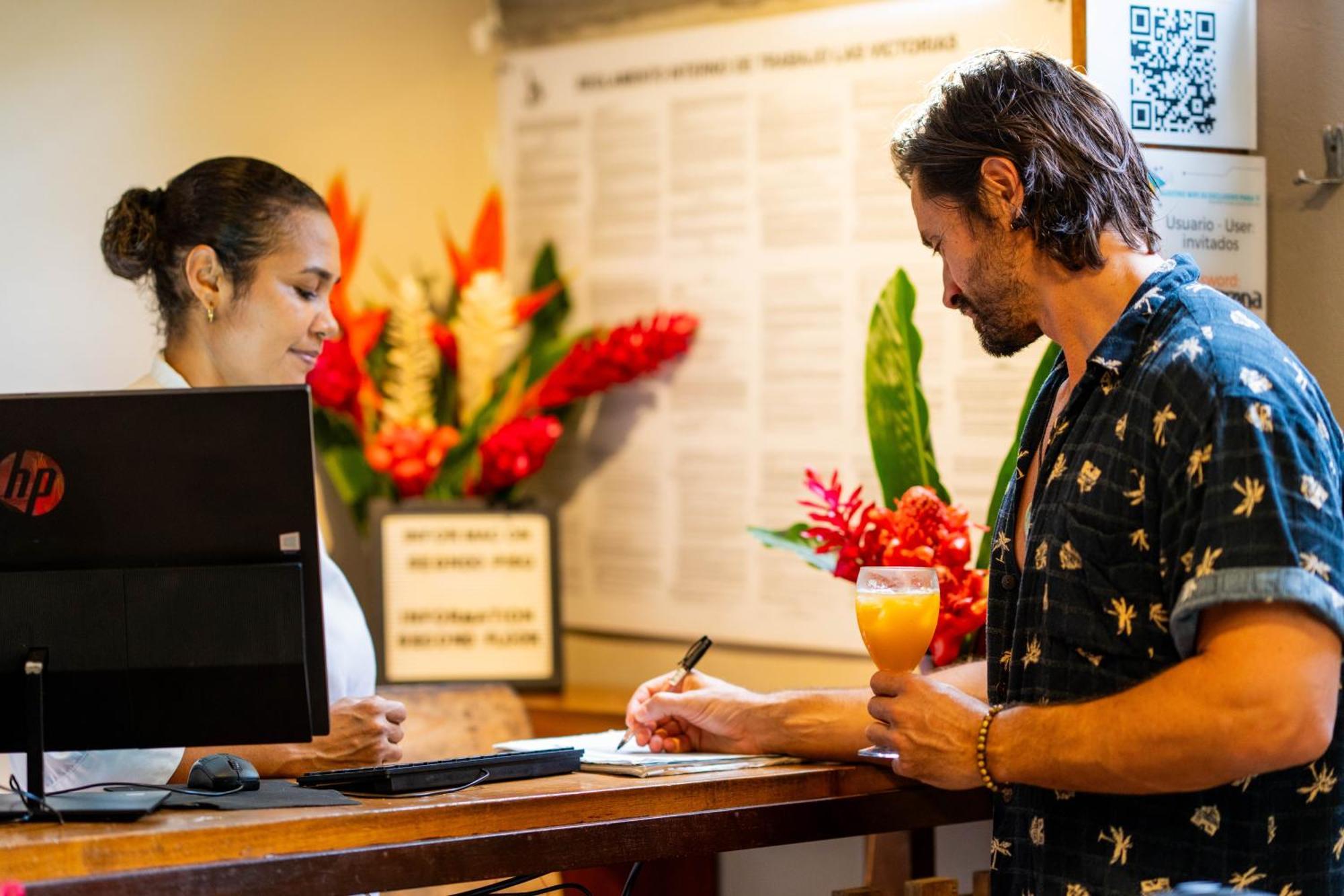 Tayrona Juanchos House Hostel Los Naranjos Ngoại thất bức ảnh